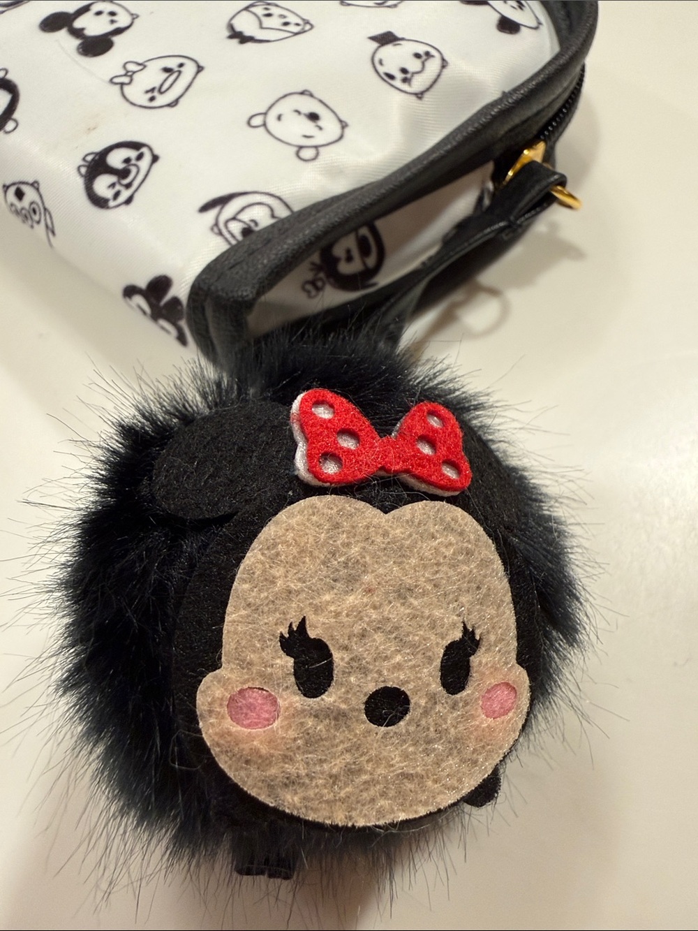 Disney Tsum Tsum Mickey Mouse Cosmetic Bag 2 Piece Set NWT - Picture 8 of 8